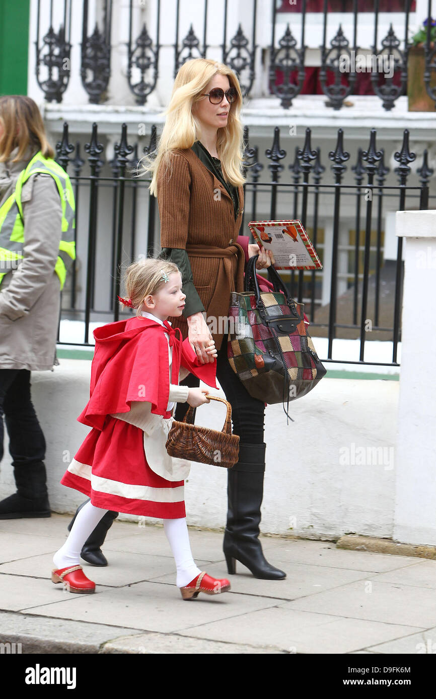 Claudia schiffer and her daughter clementine hires stock photography
