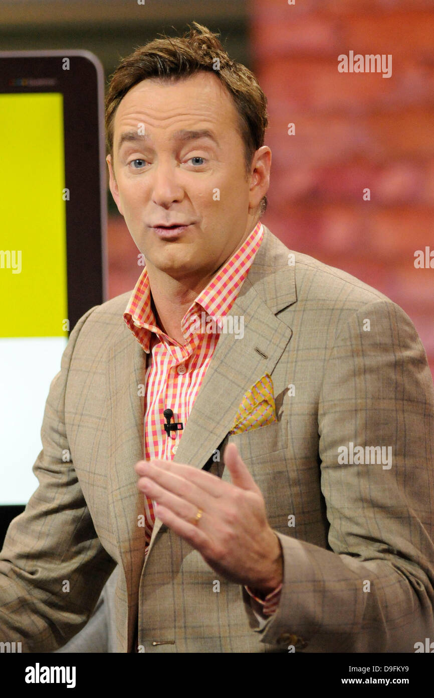 'What Not to Wear' host Clinton Kelly appearing on CTV's The Marilyn ...