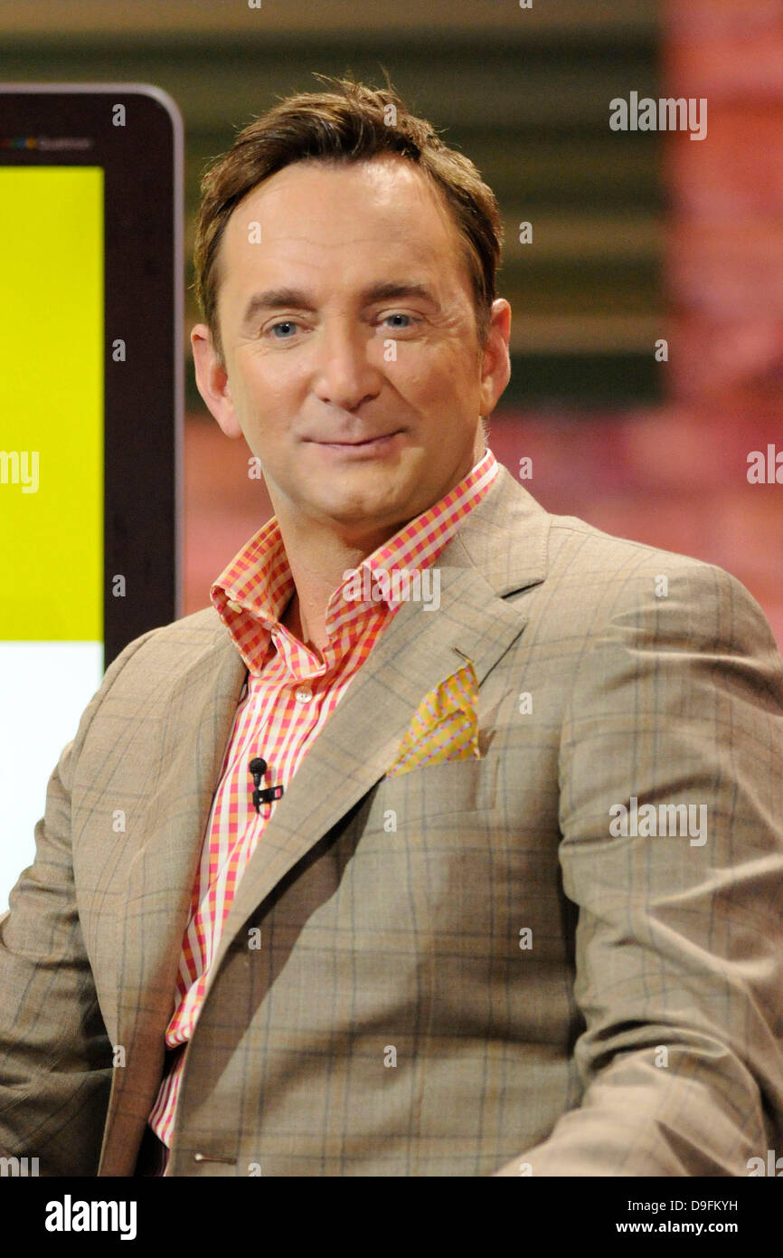 What Not to Wear' host Clinton Kelly appearing on CTV's The Marilyn ...