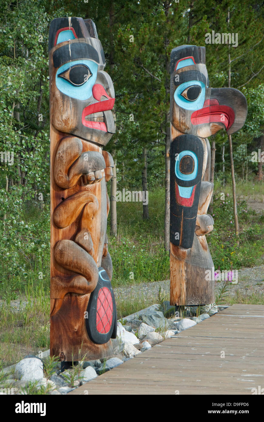 Beaver totem hi-res stock photography and images - Alamy
