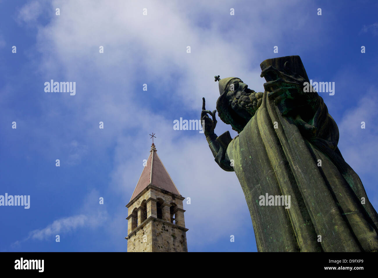 Statue of Grgur Ninski (Gregory of Nin) by Ivan Mestrovic, and the Campanile (bell tower), Split, Dalmatian Coast, Croatia Stock Photo
