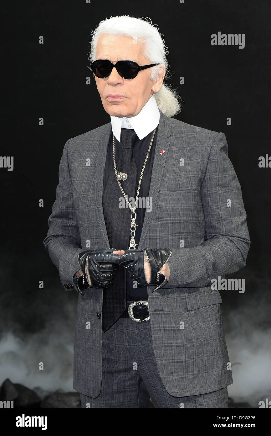 Karl lagerfeld and model hi-res stock photography and images - Alamy
