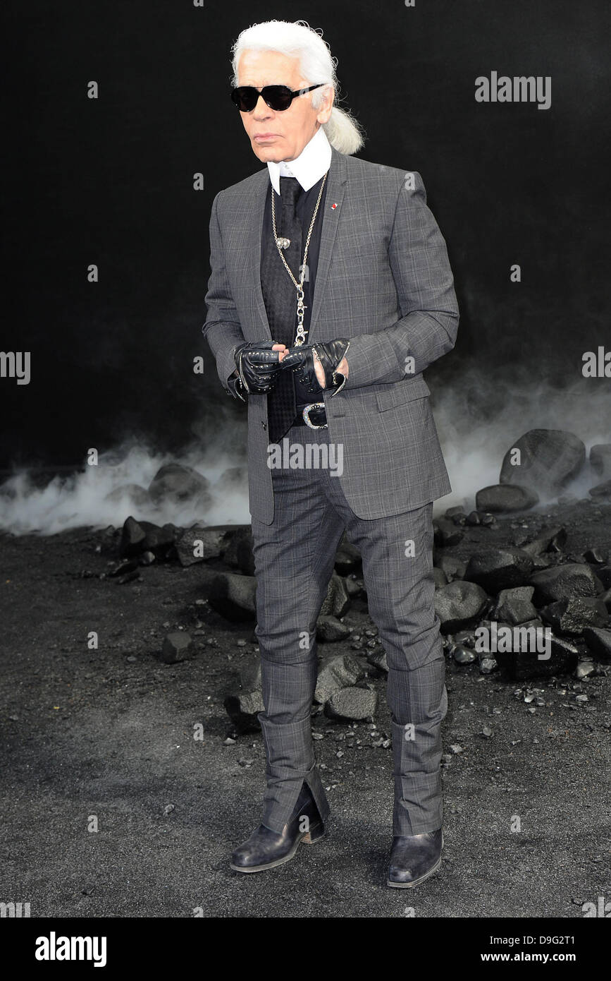 Karl lagerfeld and model hi-res stock photography and images - Alamy