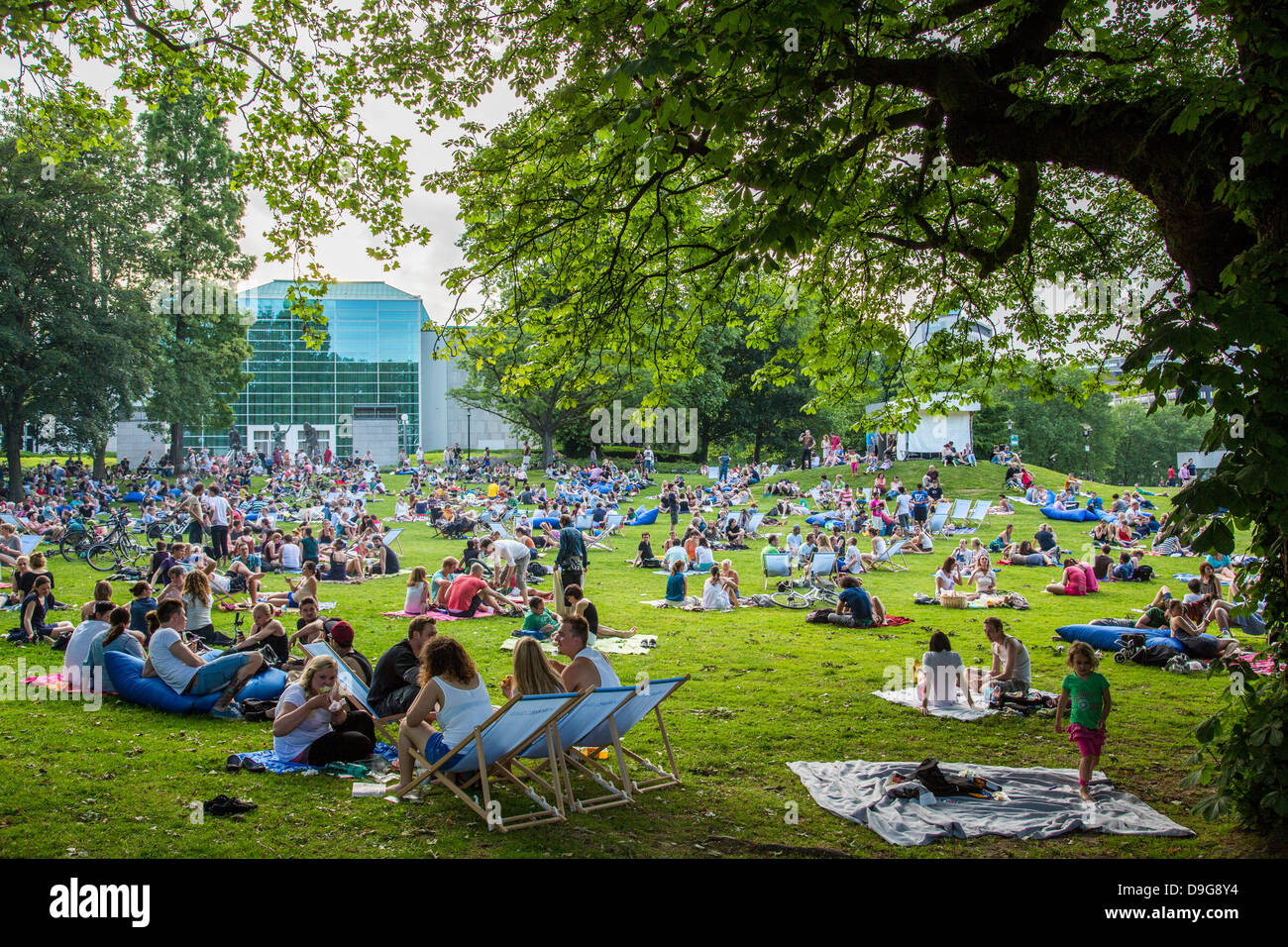 Electronic music festival in a public city park, summer festival in Essen,  Germany. Picnic and electronic sound Stock Photo - Alamy