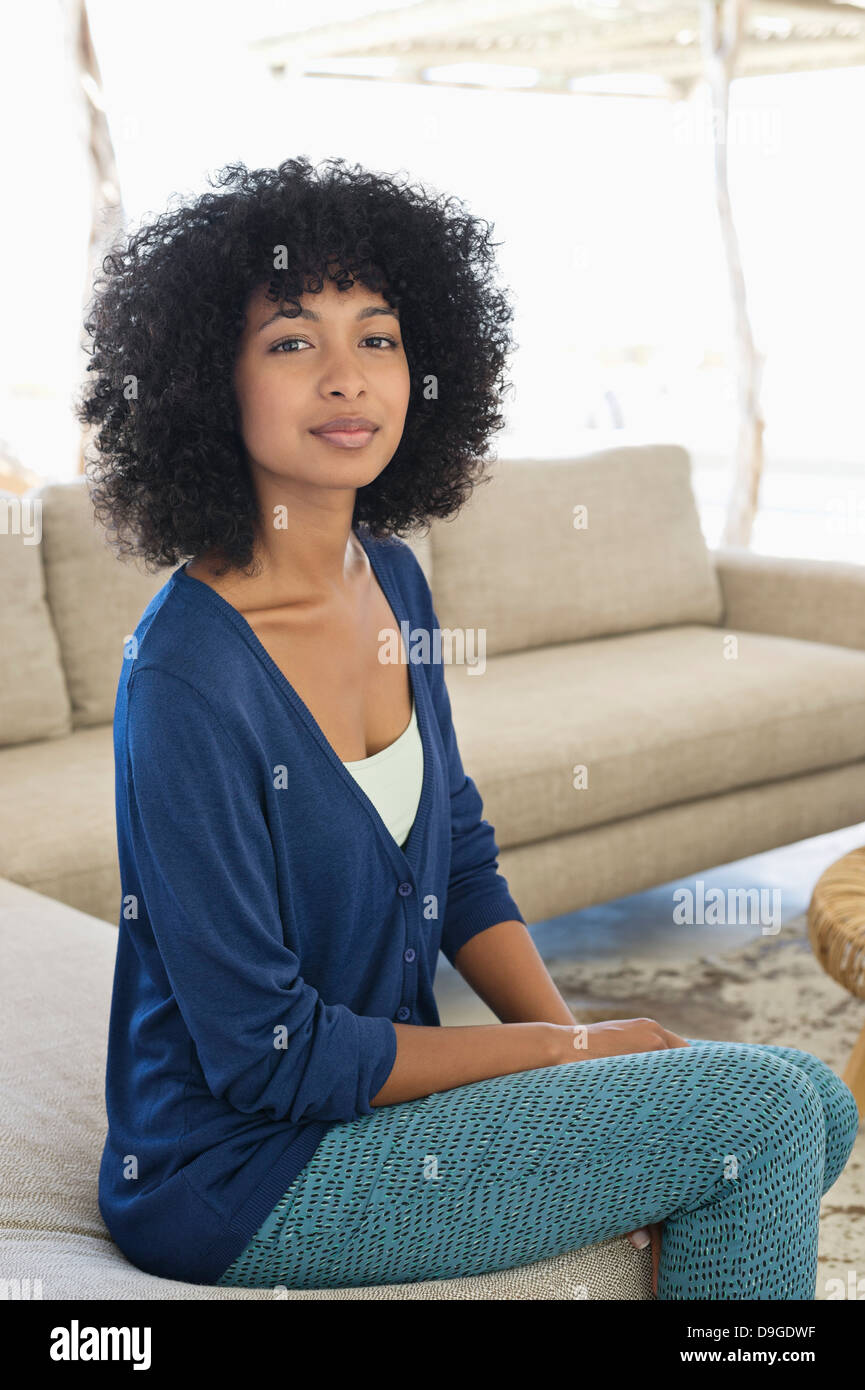 Portrait of a woman sitting Stock Photo - Alamy