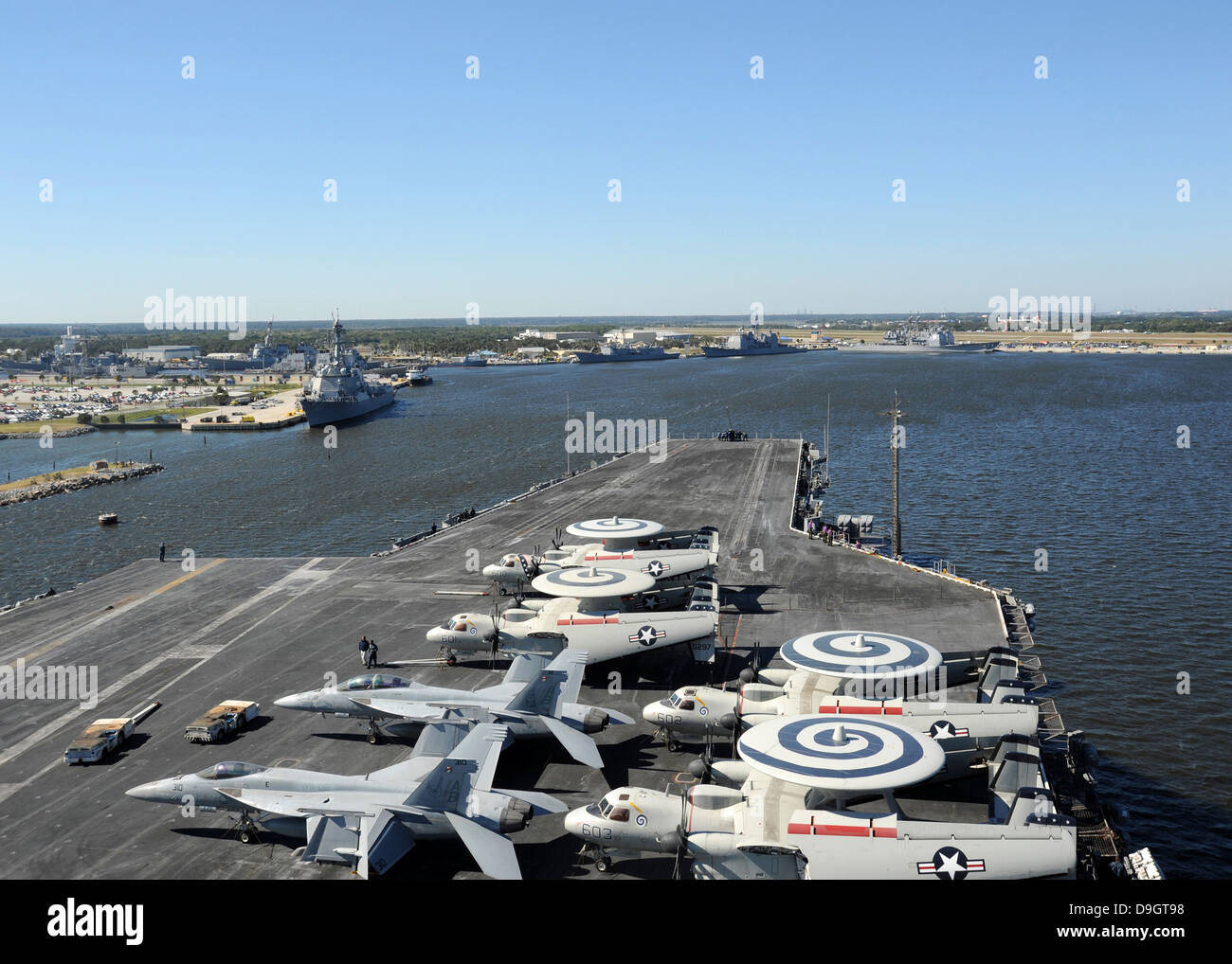 Mayport, Florida, October 31, 2012 - The aircraft carrier USS Enterprise (CVN 65) arrives at Naval Station Mayport, Florida. Stock Photo