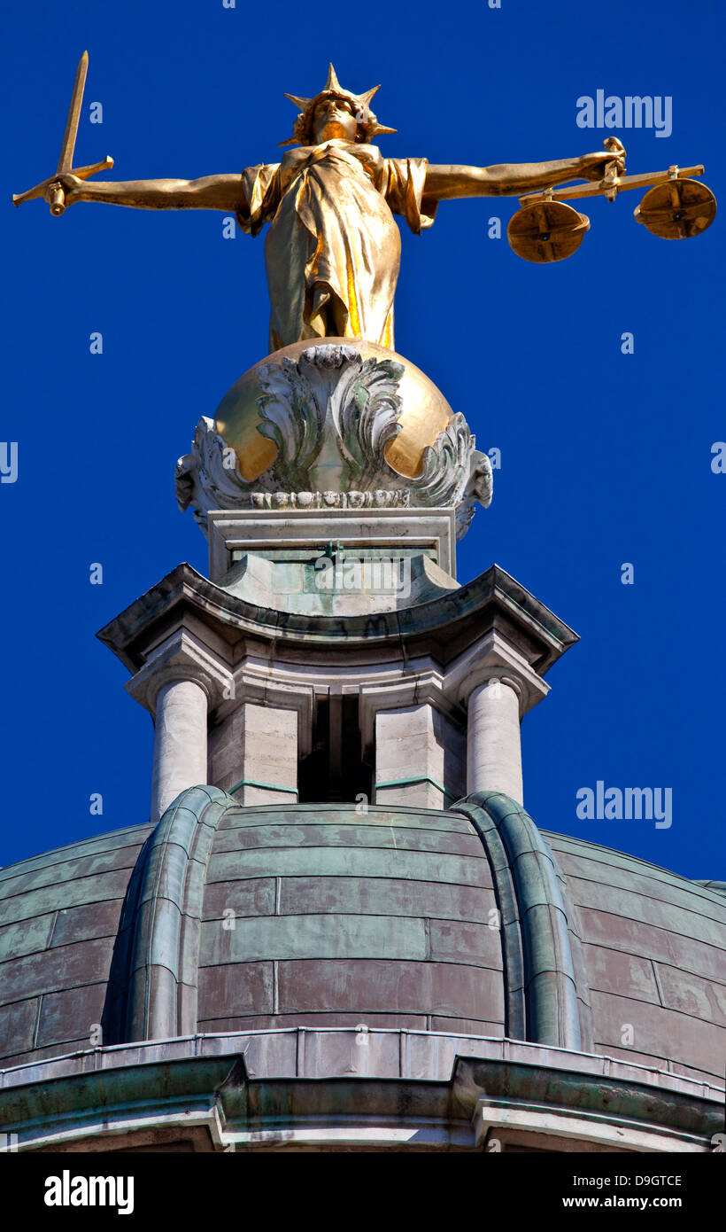 Justice Statue, Law Courts, London Stock Photos & Justice Statue, Law Courts, London Stock
