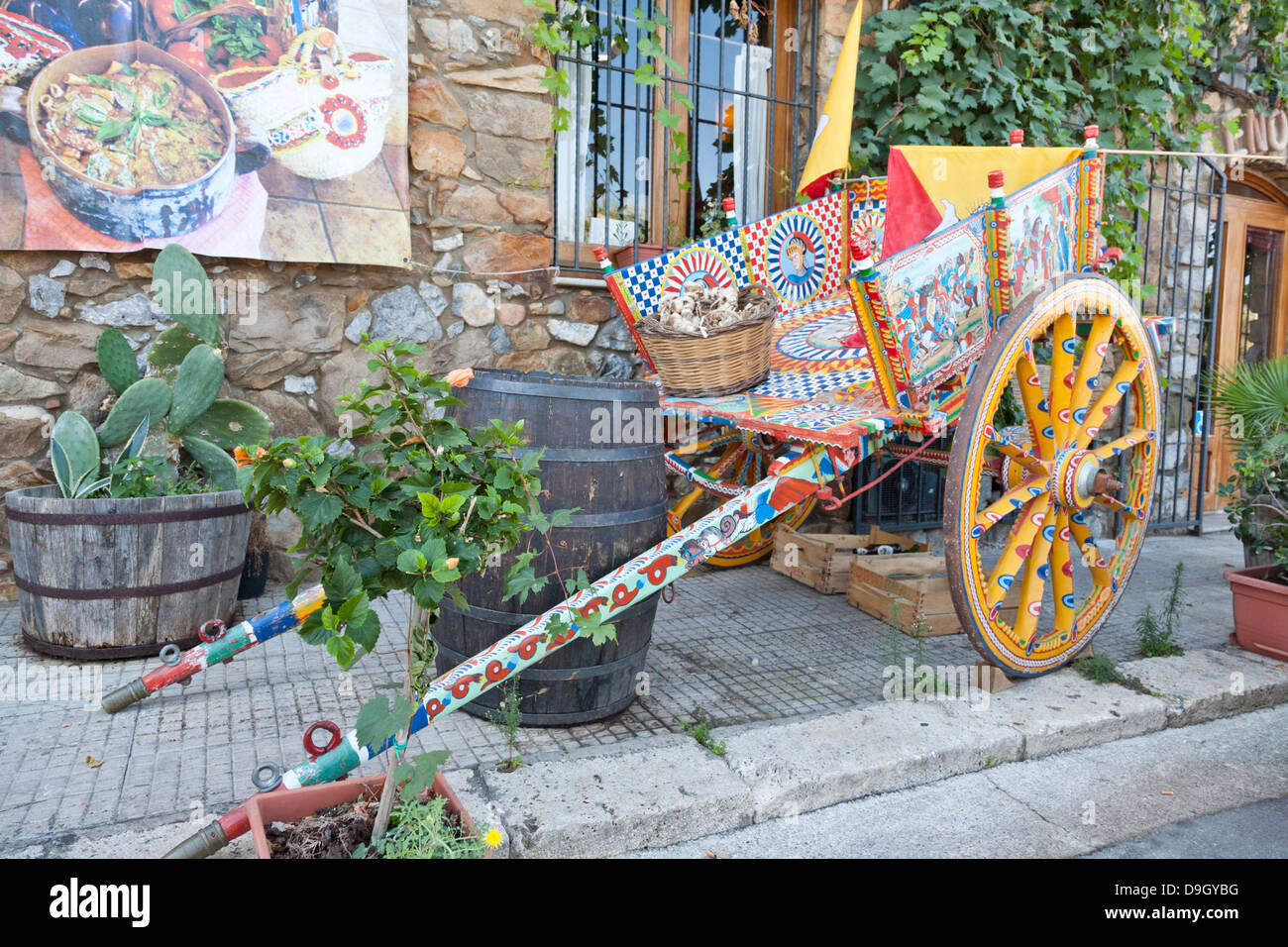 Traditional Sicilan Cart, Cefalu, Sicily, Italy Stock Photo