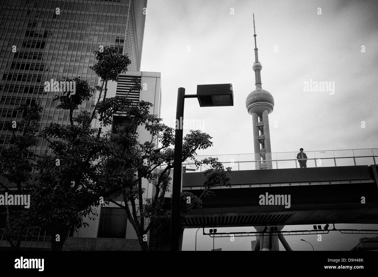 Shanghai pudong shanghai tower Black and White Stock Photos & Images ...