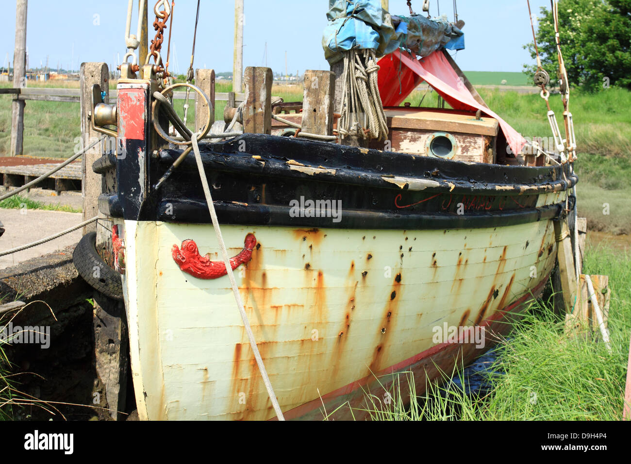 Old red wooden fishing boat hi-res stock photography and images - Alamy