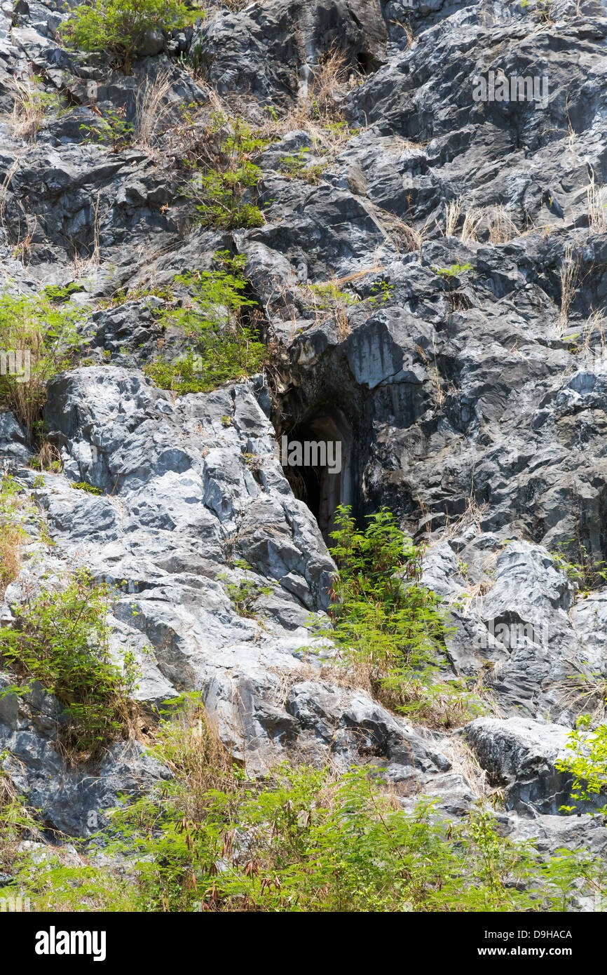 Rocks outside the Phnom Ch´nork Caves in the Province of Kampot, Cambodia Stock Photo