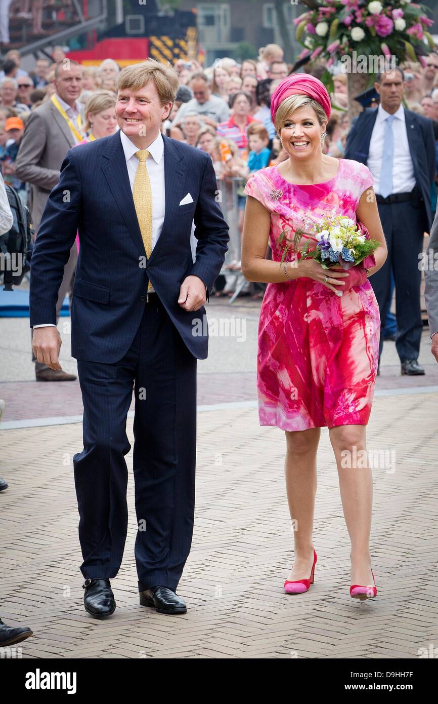 King Willem-Alexander and Queen Maxima of The Netherlands visit the ...