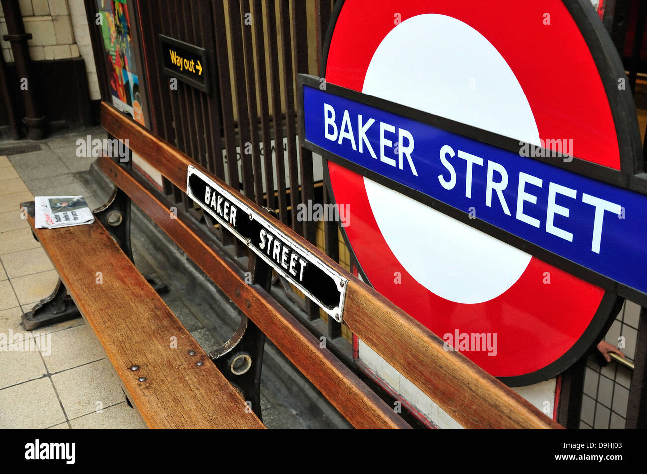 London, England, UK. Baker Street underground station. Bench and roundel Stock Photo