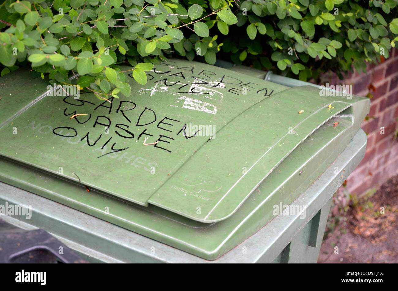 Garden waste hires stock photography and images Alamy
