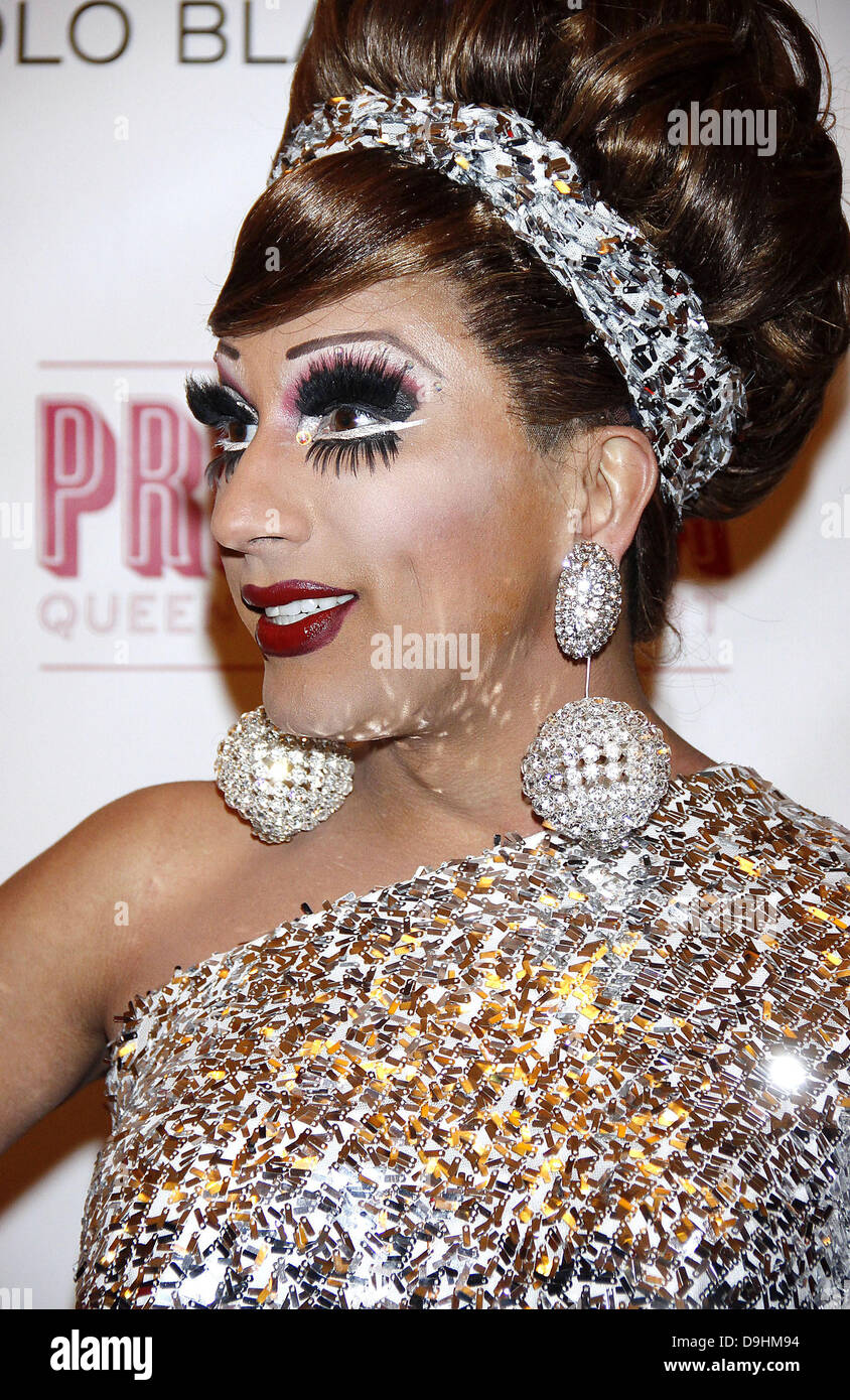 bianca del rio silver dress Pin on Drag Crush
