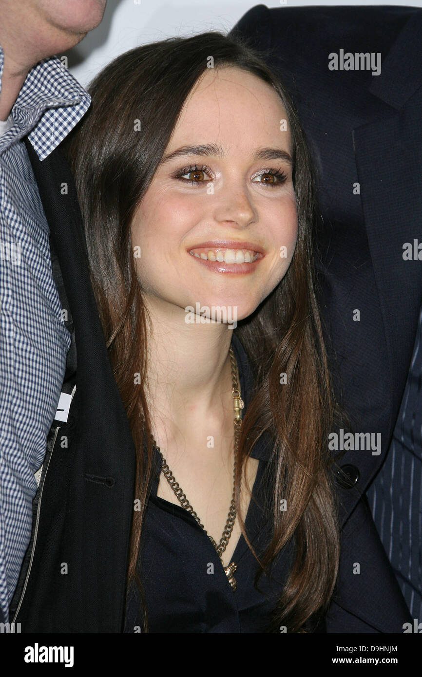 Ellen Page Los Angeles Premiere of 'Super' held at The Egyptian Theatre Hollywood, California - 21.03.11 Stock Photo