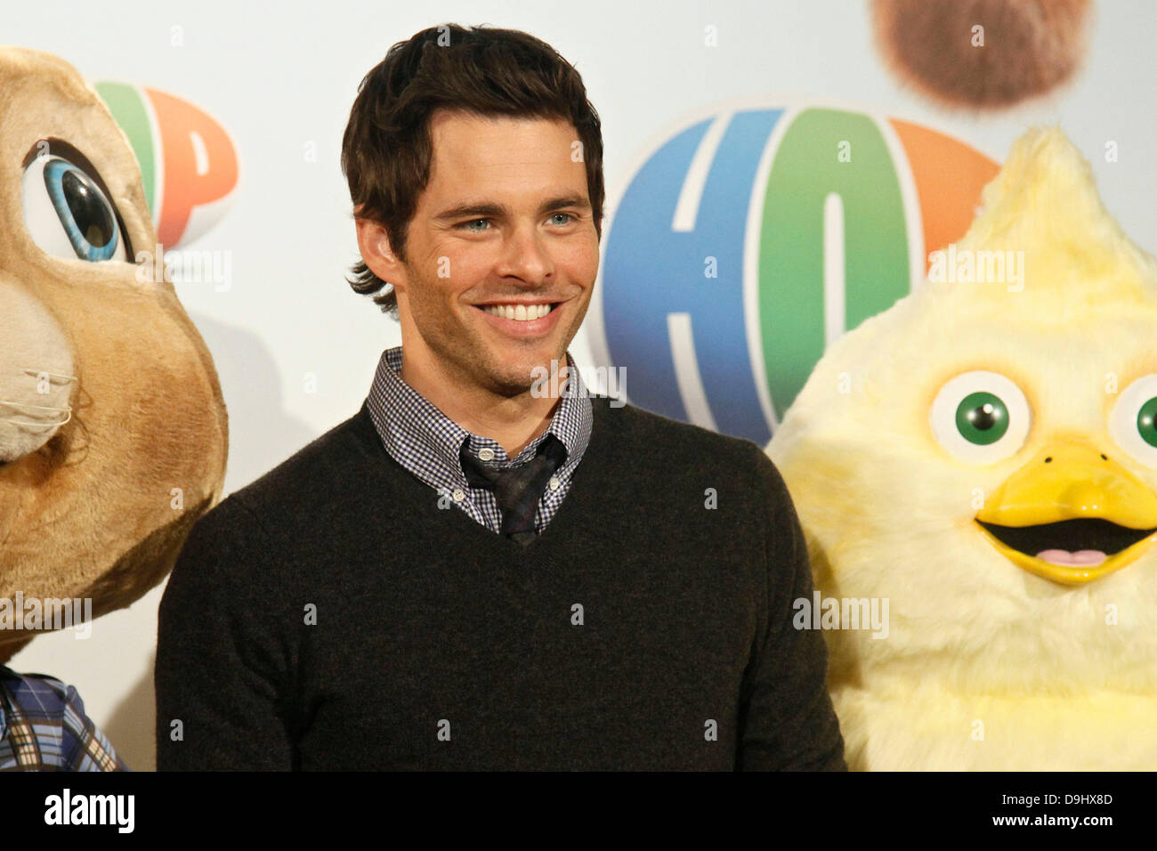 Hop james marsden hi-res stock photography and images - Page 2 - Alamy