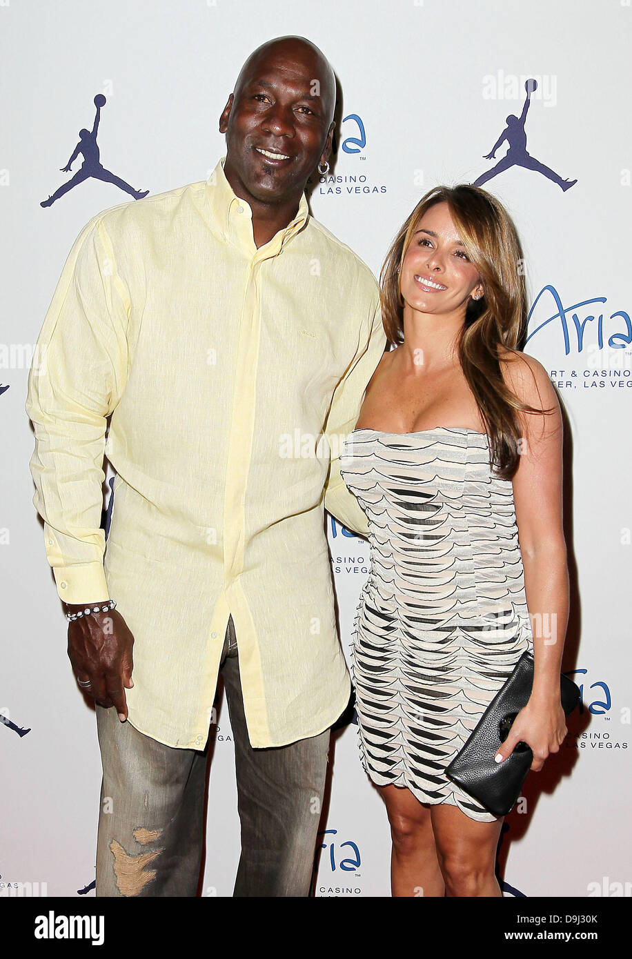 Michael Jordan Has Announced That He Is Engaged To His Longtime Girlfriend Yvette Prieto Michael