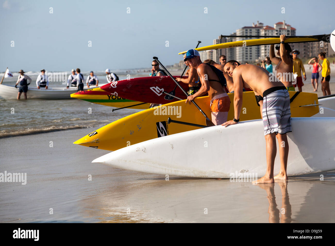Men and women competing in the 4th Annual JAX Beach Paddling Challenge