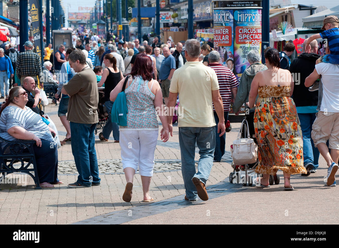 holidaymakers, regent road, great yarmouth, norfolk, england Stock Photo