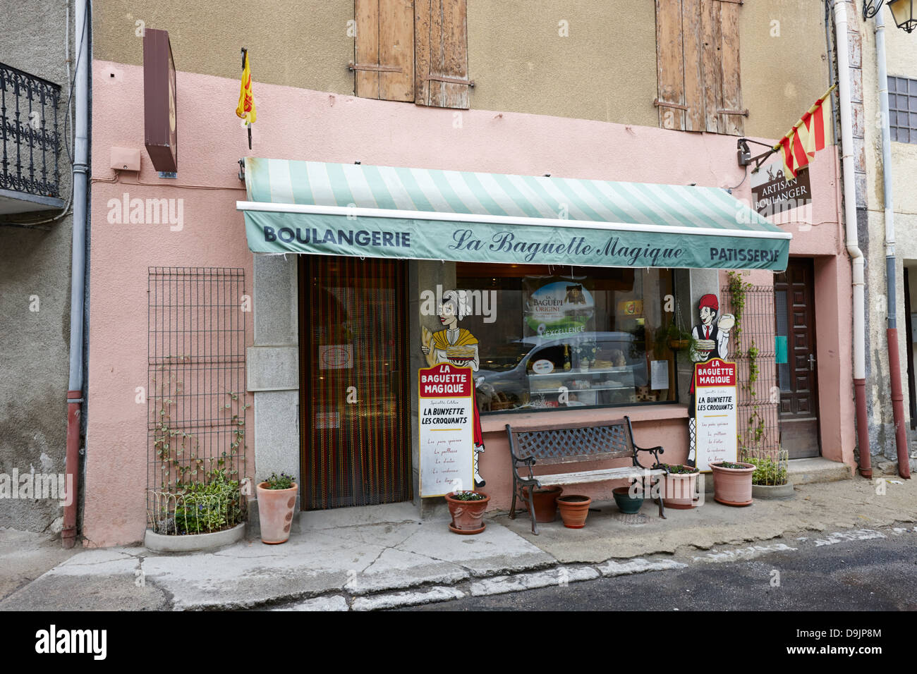 artisan boulanger boulangerie patisserie mont-louis pyrenees-orientales france Stock Photo