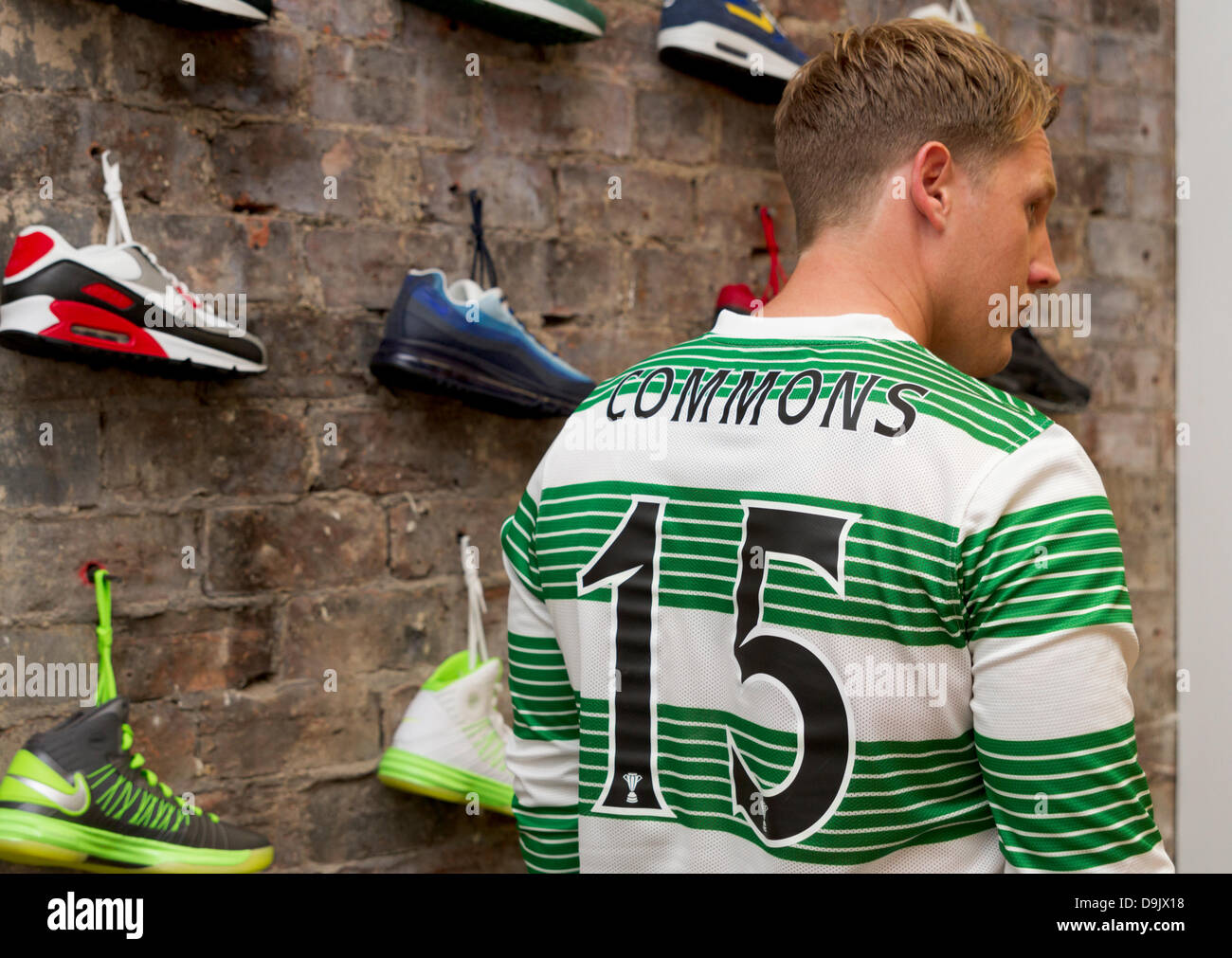 Nike Celtic Men's Away Stadium Jersey 2013/14