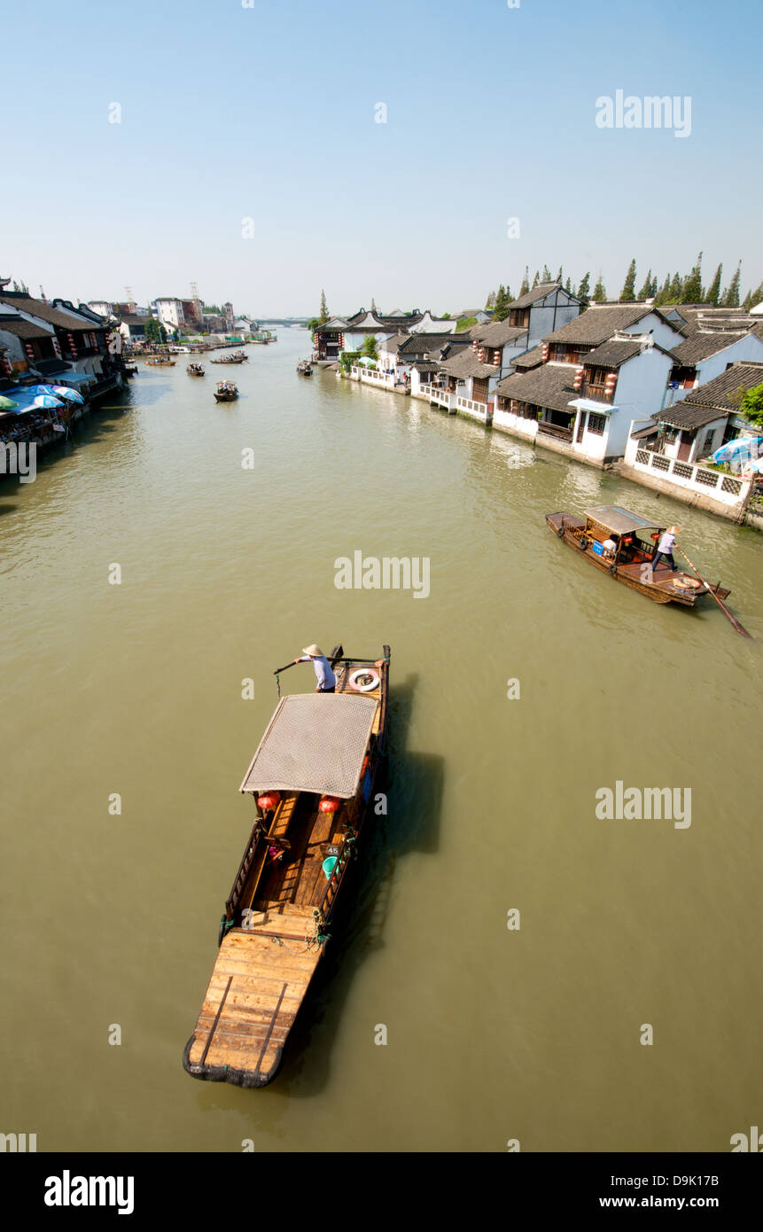 China chinese boat antique hi-res stock photography and images - Alamy