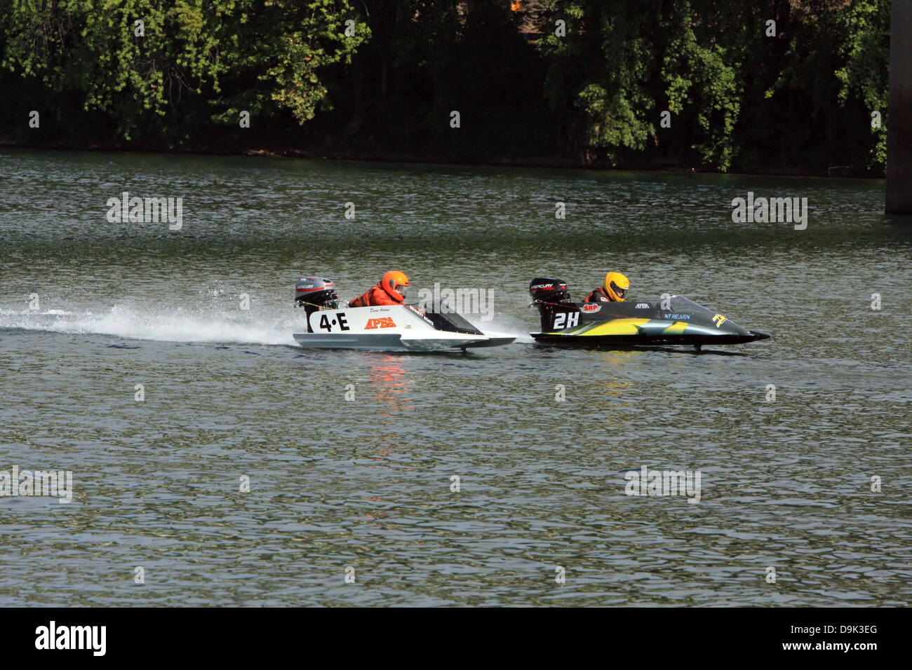 outboard motor boat race racer regatta water river lake fast speed Lock Haven, Susquehanna River Clinton County, PA Pennsylvania Stock Photo