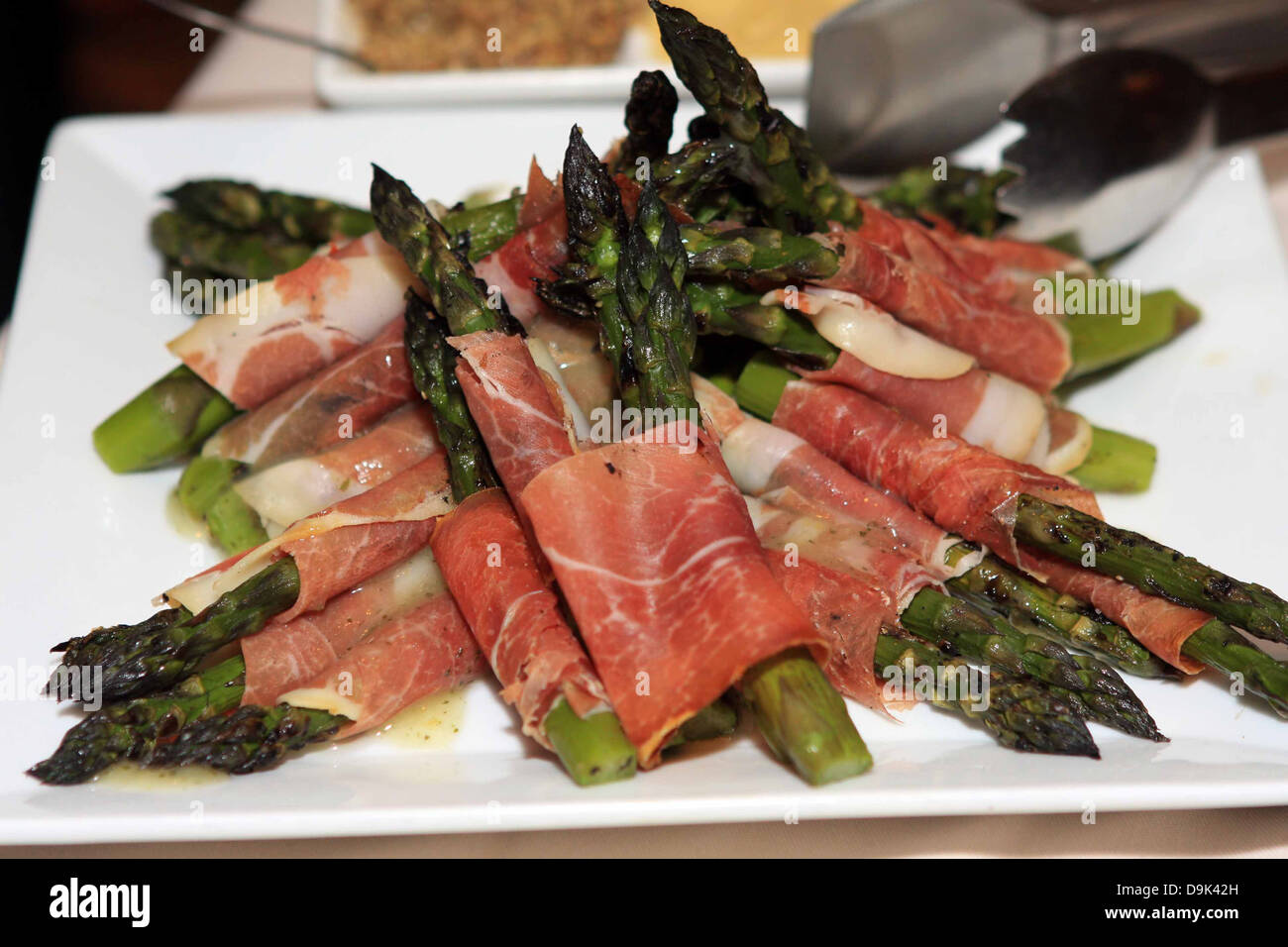 Asparagus Eating Tongs at Amy Rawls blog