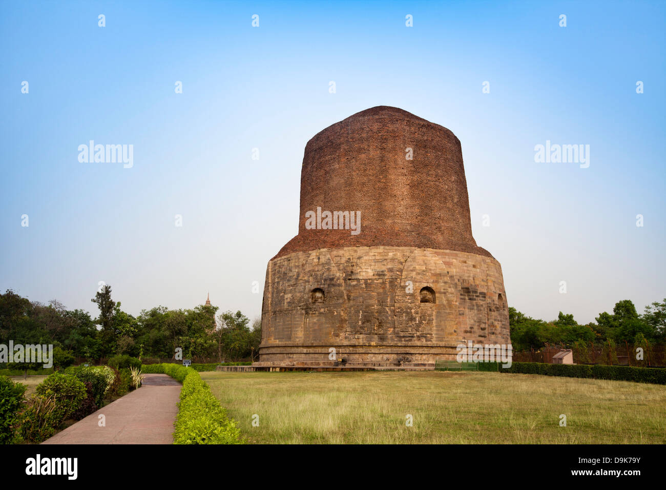 Stupa, Dhamek Stupa, Sarnath, Varanasi, Uttar Pradesh, India Stock Photo