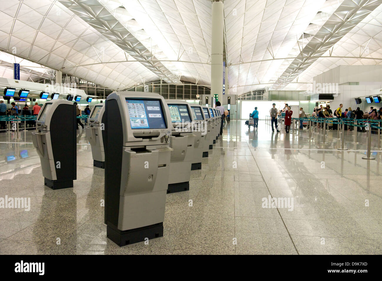 Hong kong airport hi-res stock photography and images - Alamy