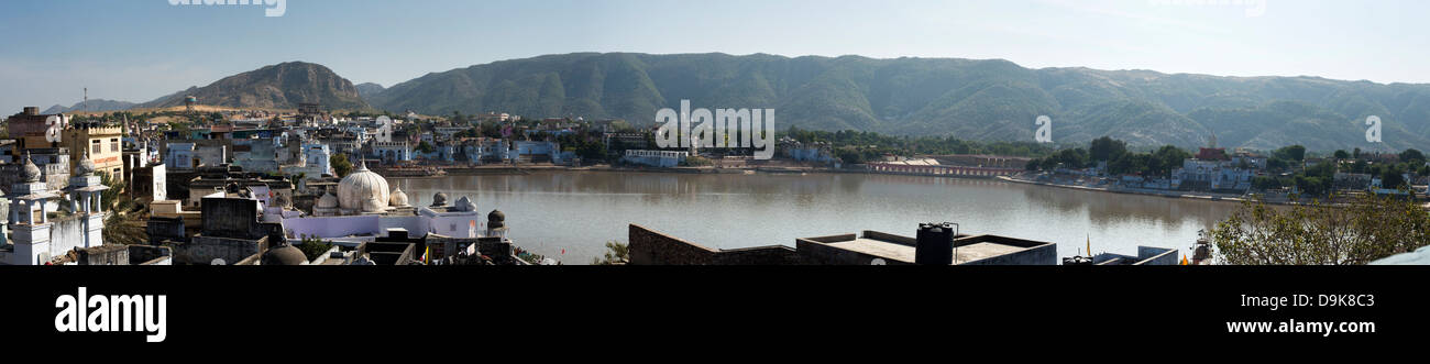Pushkar Lake, Pushkar, Ajmer, Rajasthan, India Stock Photo