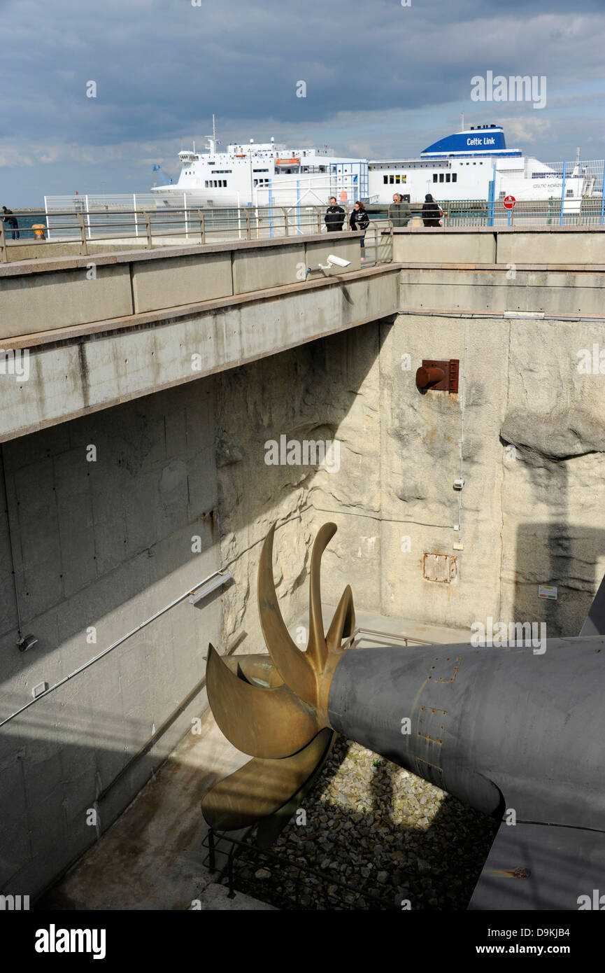 Le Redoutable,Nuclear Ballistic Missile Submarine,La Cite De La Mer ...