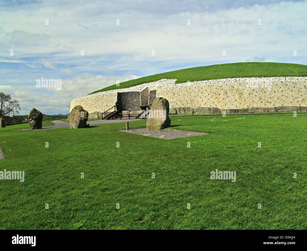 The Neolithic passage tomb of Newgrange,County Meath,Ireland Stock Photo