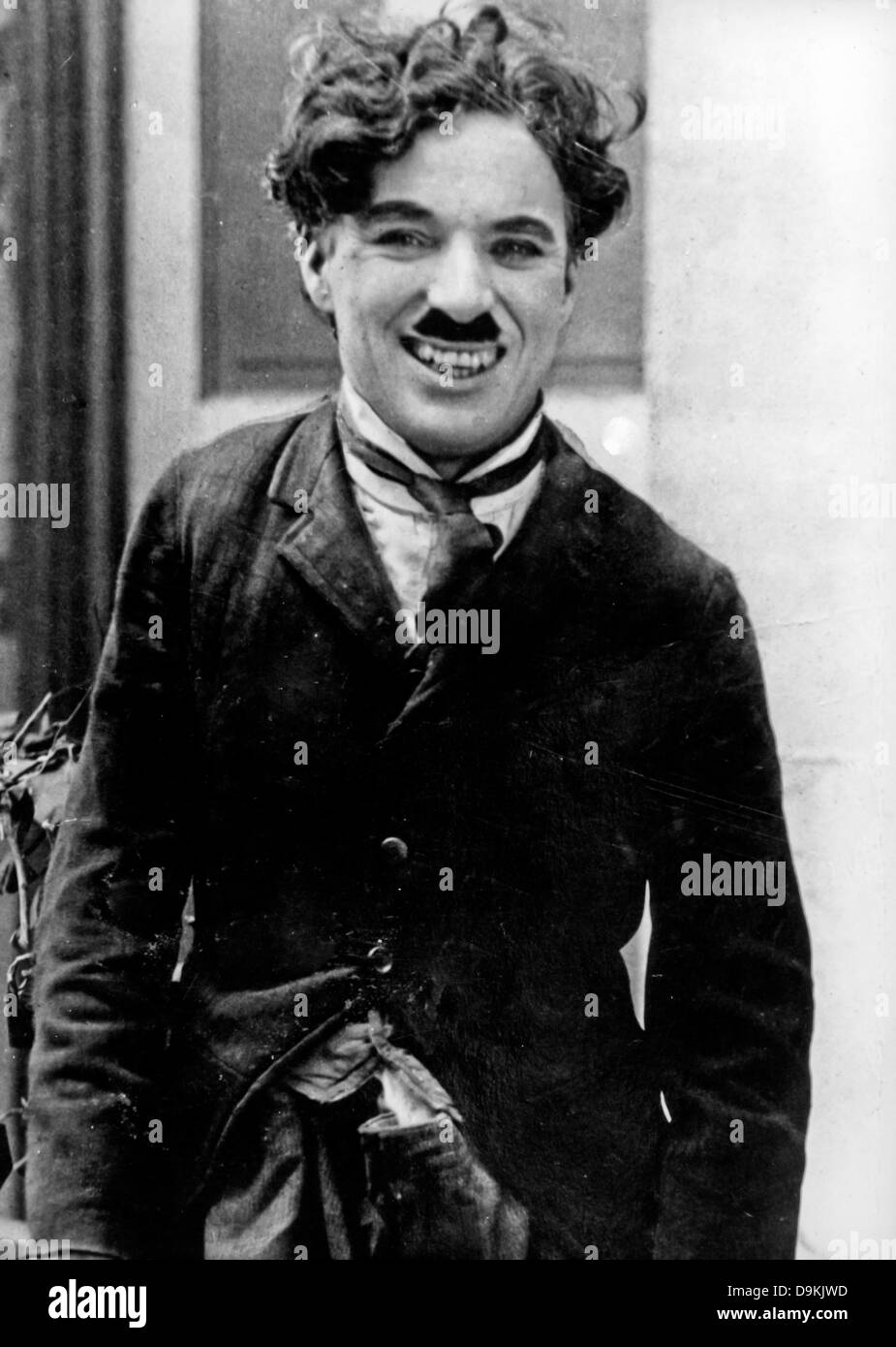 Charlie chaplin hi-res stock photography and images - Alamy
