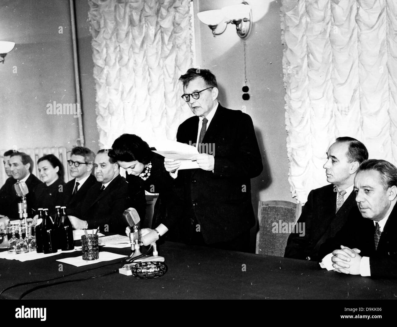 Dmitri Shostakovich in press conference,moscow 1962 Stock Photo