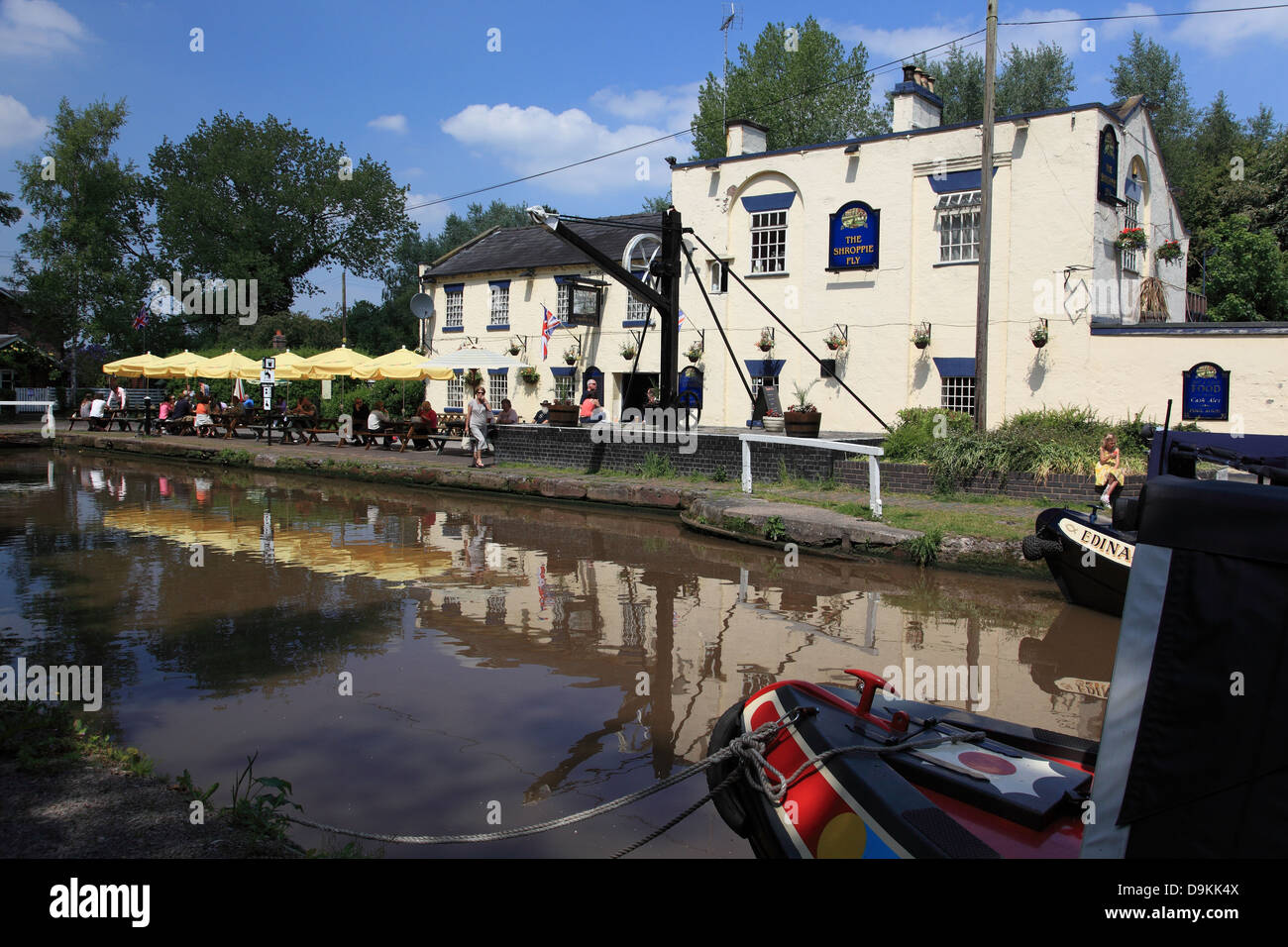 The Shroppie Fly pub by the Shropshire Union Canal in Audlem, Cheshire Stock Photo