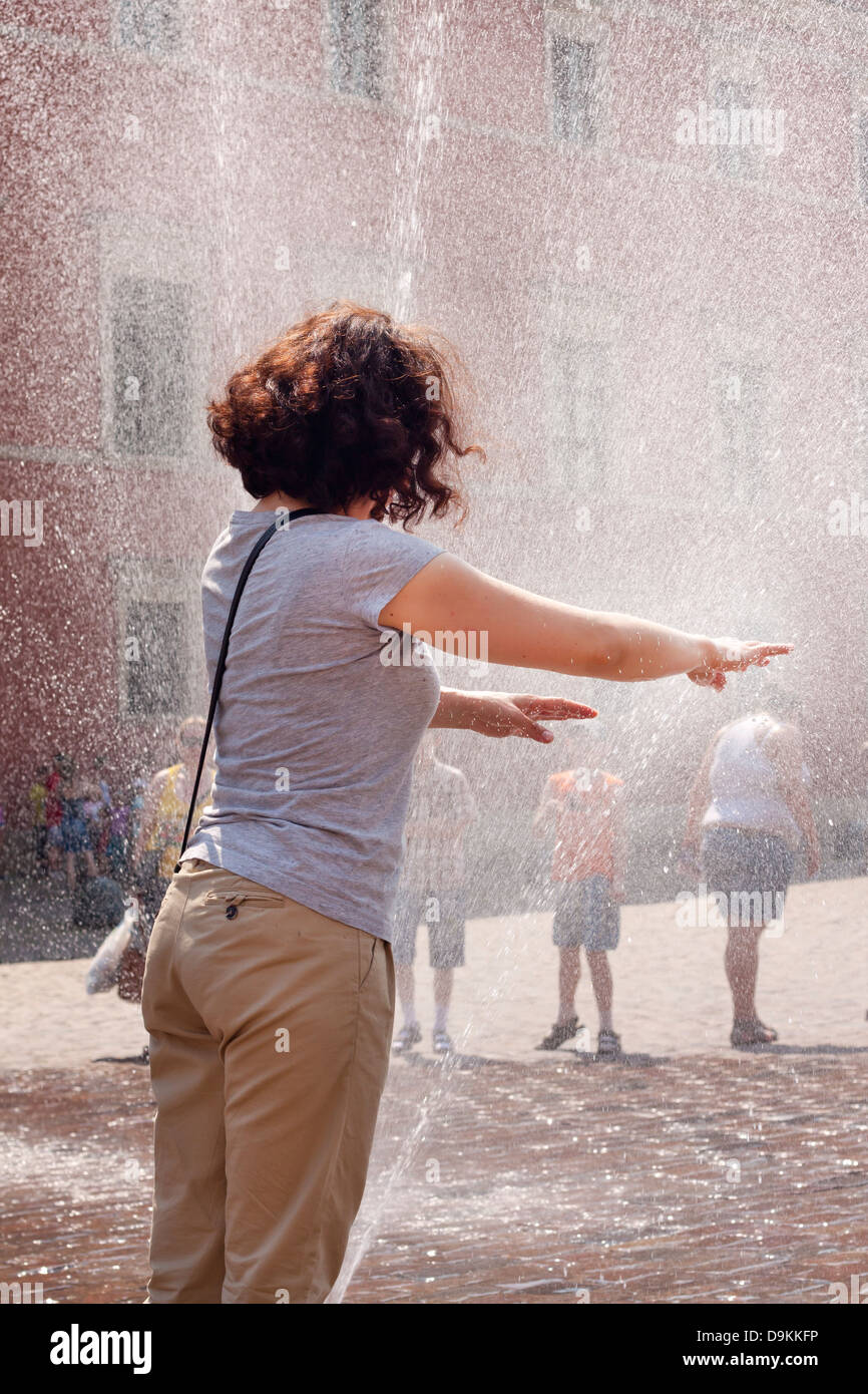 Man sweltering heat hi-res stock photography and images - Alamy