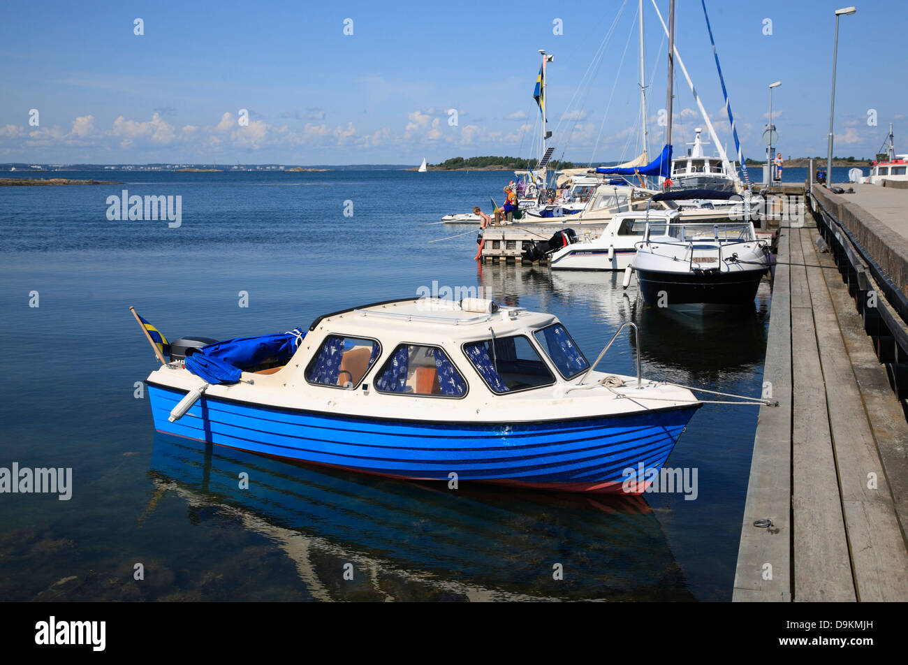 Nattaroe Island, Boats at pier, Stockholm Archipelago, baltic sea coast, Sweden, Scandinavia Stock Photo