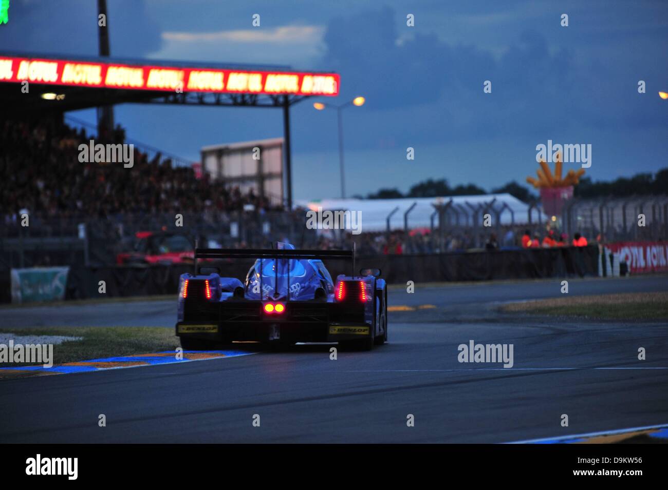 Lola b12 80 hi-res stock photography and images - Alamy