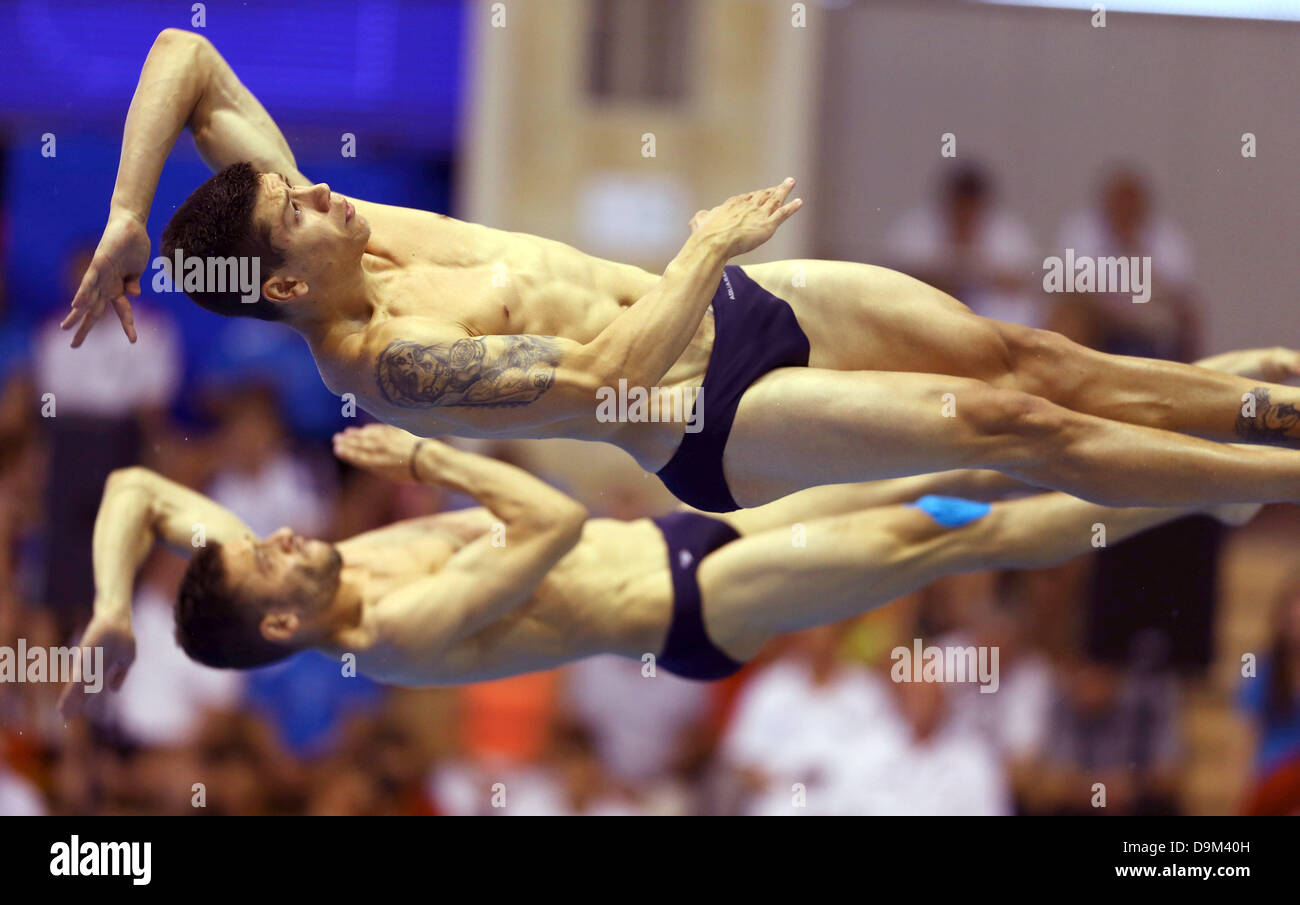 Stefanos Paparounas und Michail-Nektarios Fafalis of Greece in action  during the finals in the men's synchronised diving of the three-meter-board  during the Diving European Championship in Rostock, Germany, 21 June 2013.  Photo:
