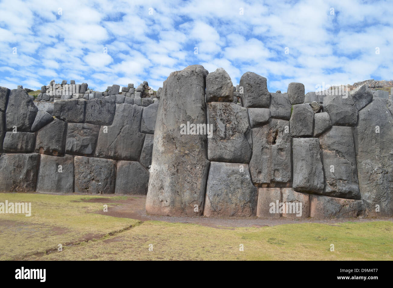 Giant stone walls sacsayhuaman inca hi-res stock photography and images ...