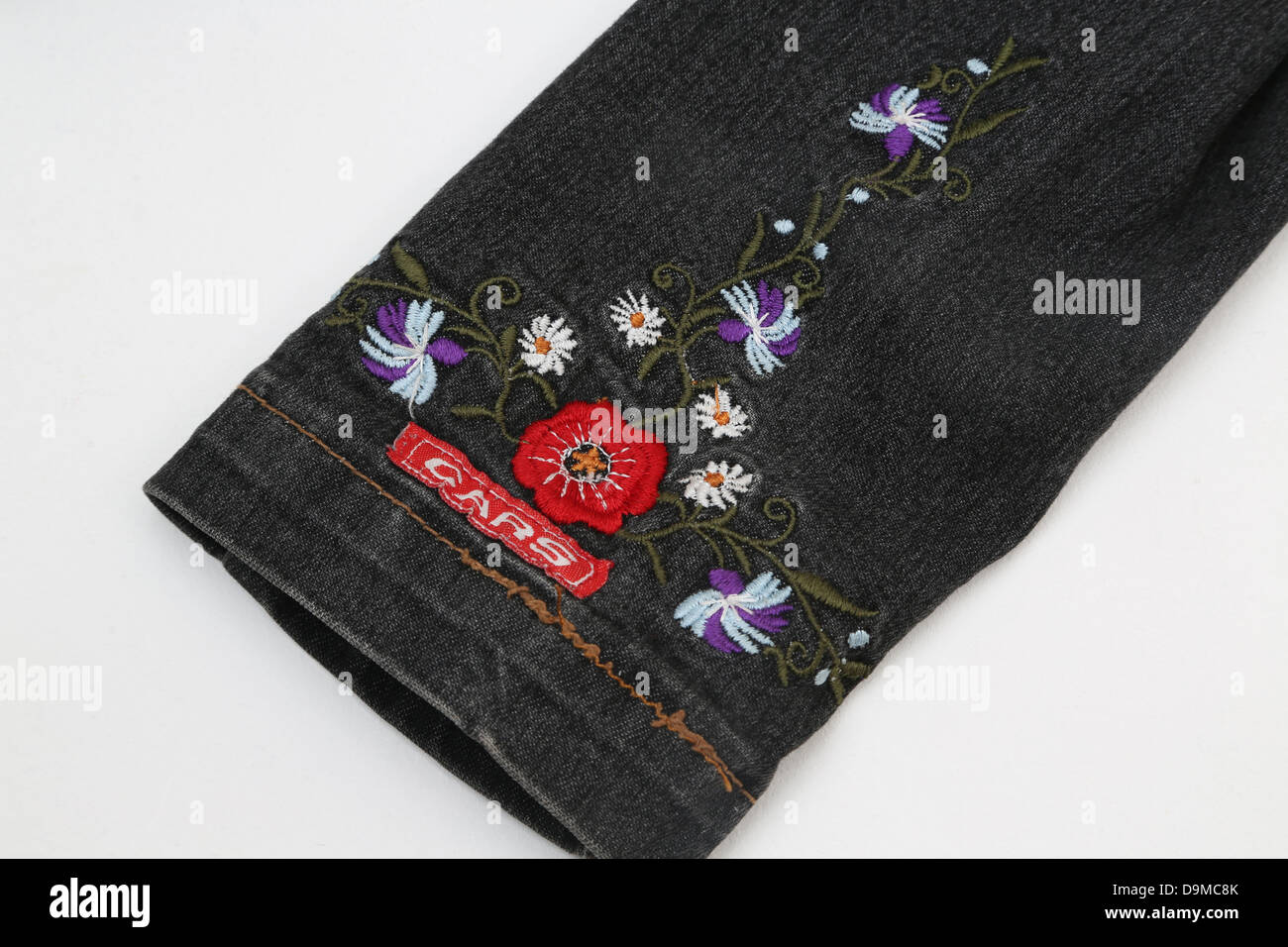 CARS Jeans Denim Jacket With Floral Pattern Embroidery Sleeve Stock Photo
