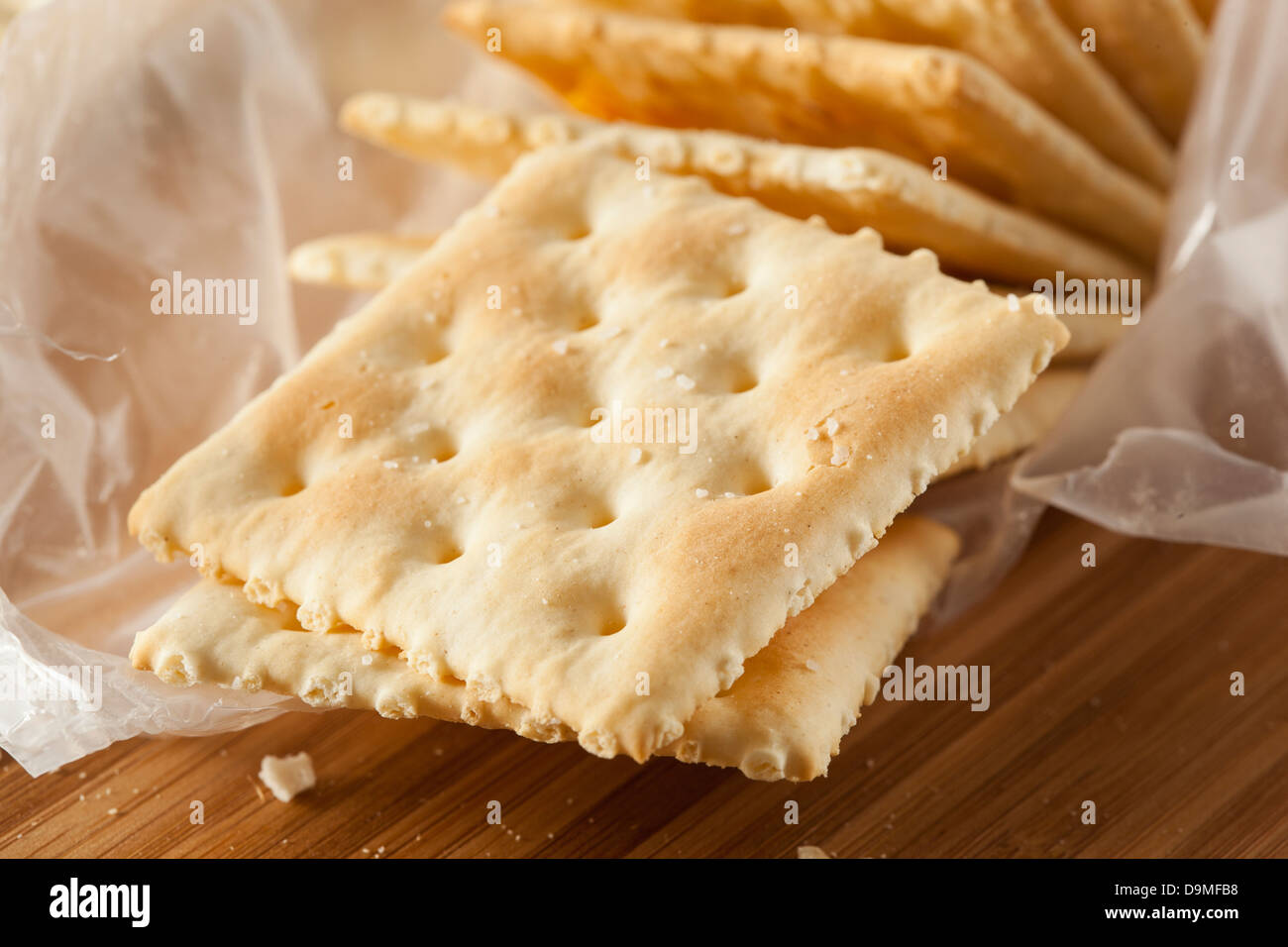 Organic Whole Wheat Soda Crackers ready to eat Stock Photo Alamy