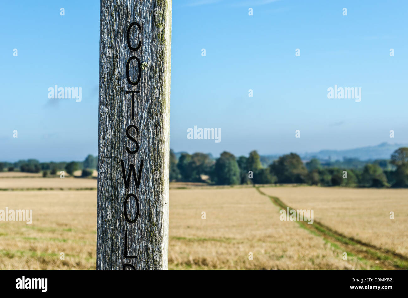 Trail marker along the Cotswold Way. Gloucestershire, England Stock
