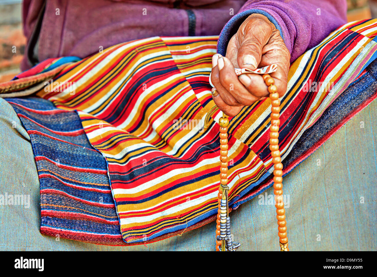 An old woman with a rosary hi-res stock photography and images - Alamy