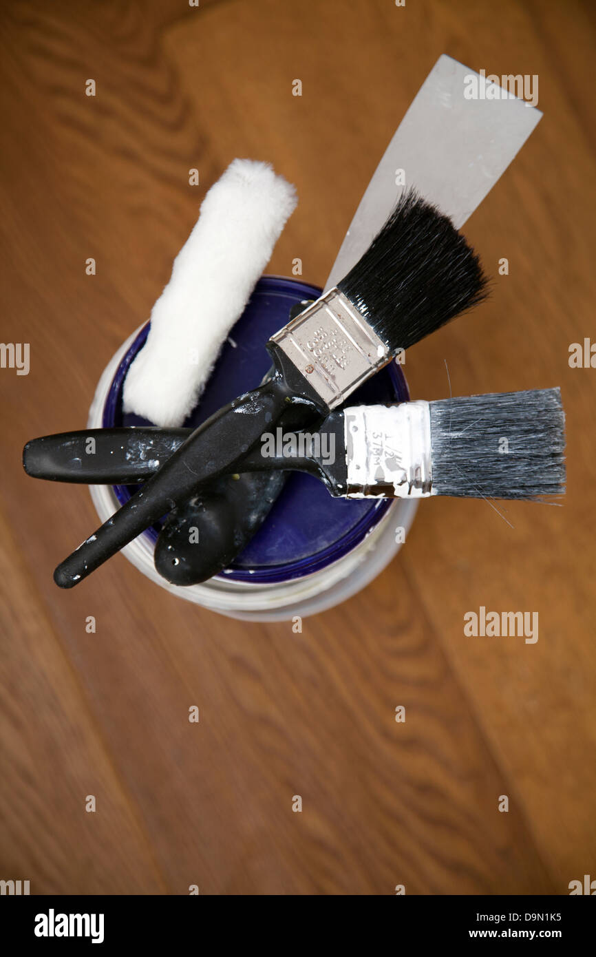 Diy painting hires stock photography and images Alamy