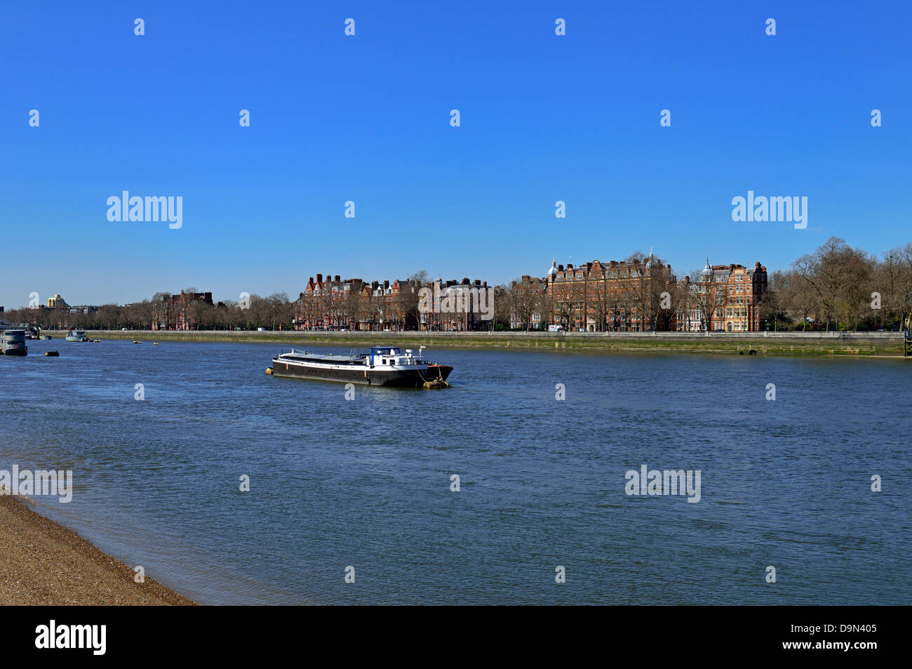 Chelsea Embankment, River Thames, Kensington and Chelsea, London SW3 ...