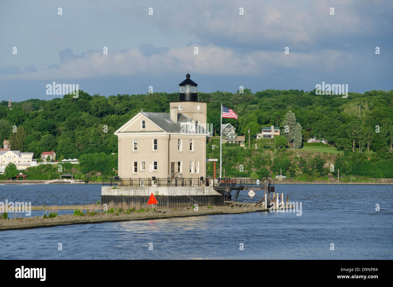 New York, Kingston, Hudson River. Rondout Creek Light aka Kingston