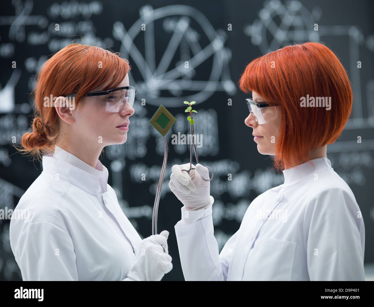 Comparative analysis hi-res stock photography and images - Alamy